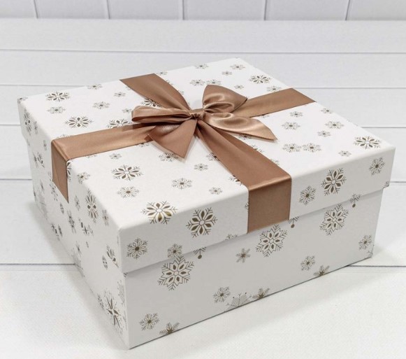 Коробка прямоуг Снежинки белый с бантом 20х20х7см №1 720300-702 №1 OMG-GIFT